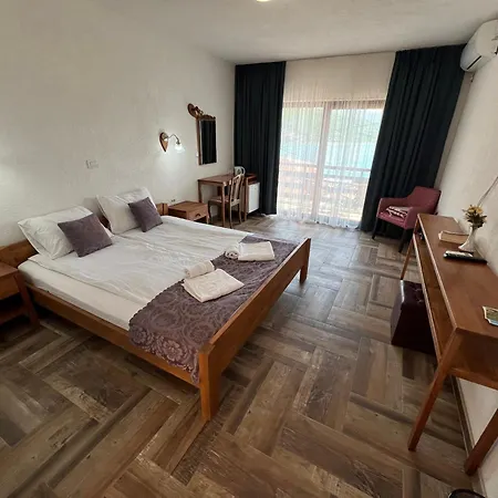 Проживание в семье Scandic Premium Lakeview *